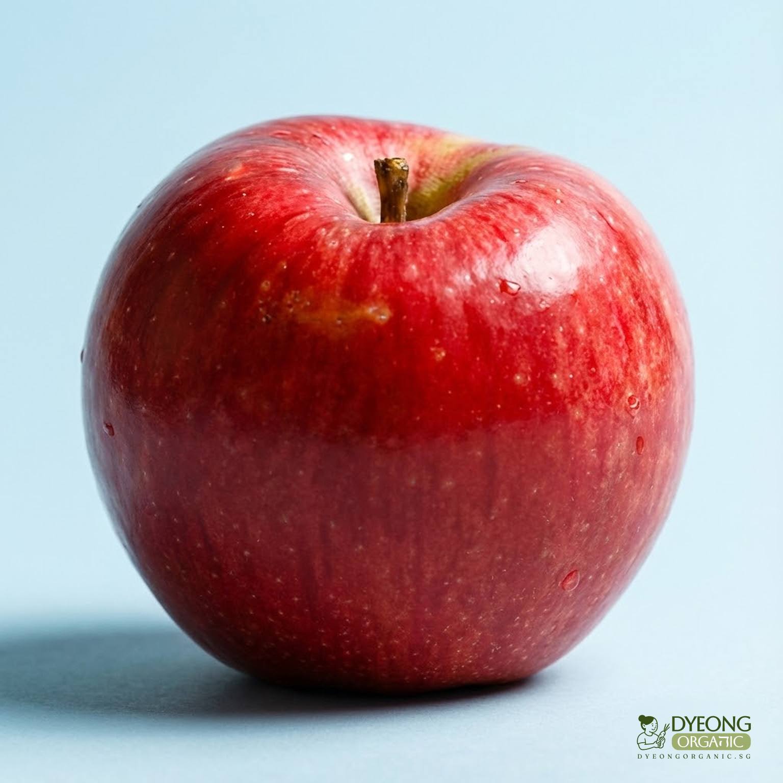Organic Apple - Red Delicious (each) Australia